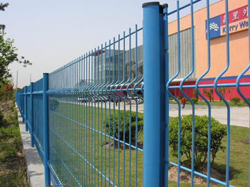 三角折彎護欄網(wǎng) 三角折彎護欄網(wǎng)